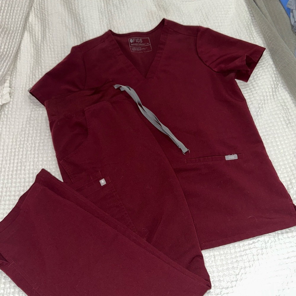 Figs Maroon Scrub Set with Gray Accents - Picture 2 of 2